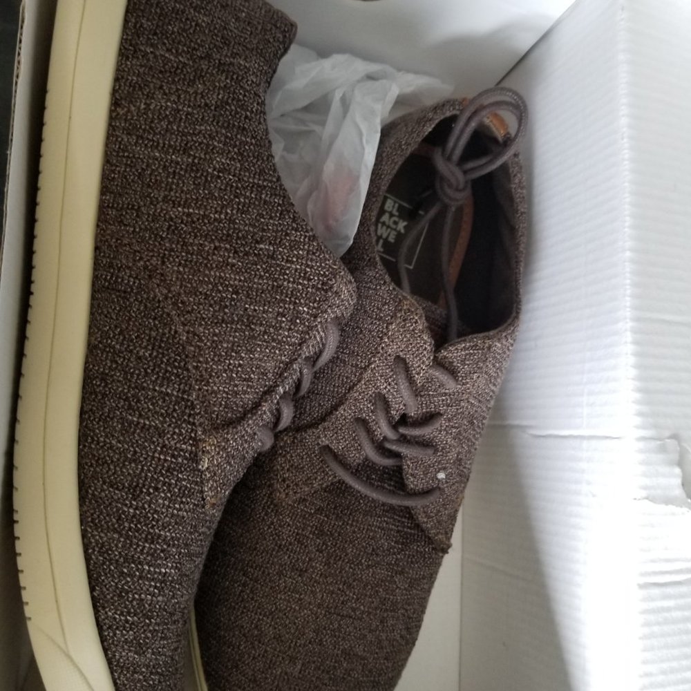 Brand new in box brown shoes blackwell